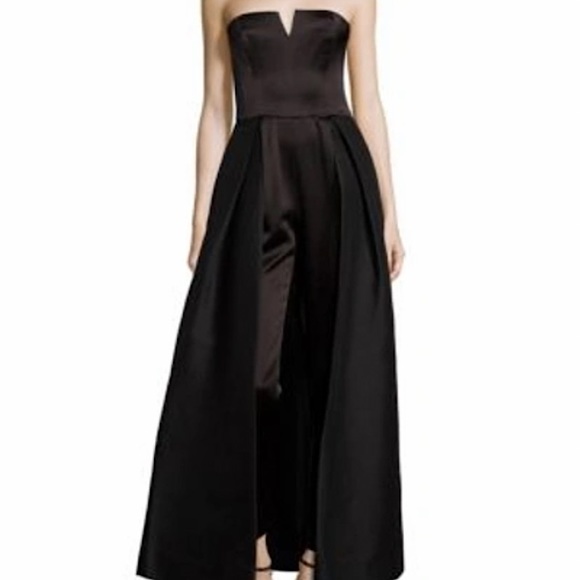 A size 4 black Halston Heritage jumpsuit with a train - Picture 1 of 7